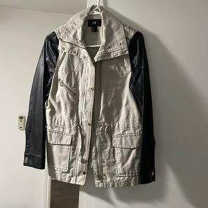 ❗️SOLD ❗️ H&M Jacket